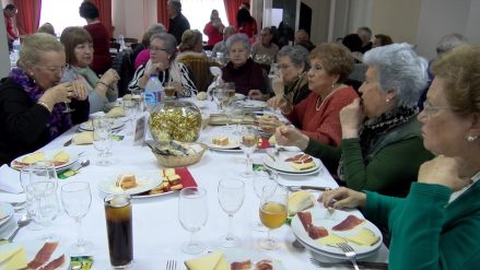 almuerzo navidad tercera edad