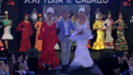 02-VIERNES-DESFILE