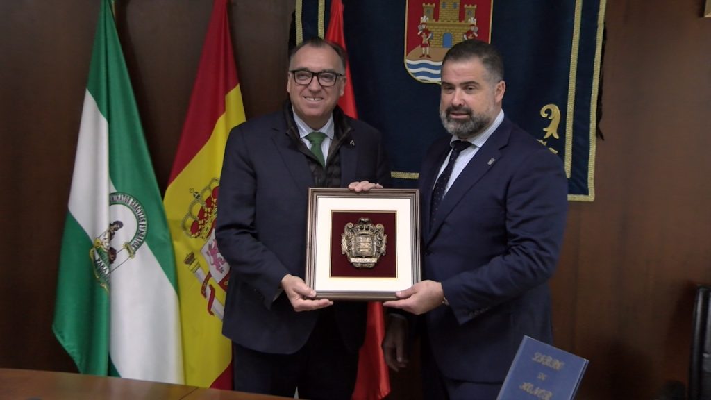 Secuencia 01.00_02_41_25.Imagen fija001